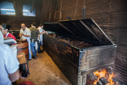 Smitty's BBQ / Brisket Oven