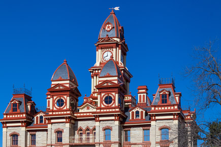 Lockhart / County Courthouse