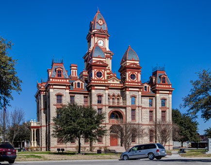 Lockhart / County Courthouse